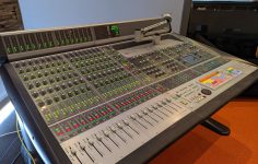 Used Icon D Control ES