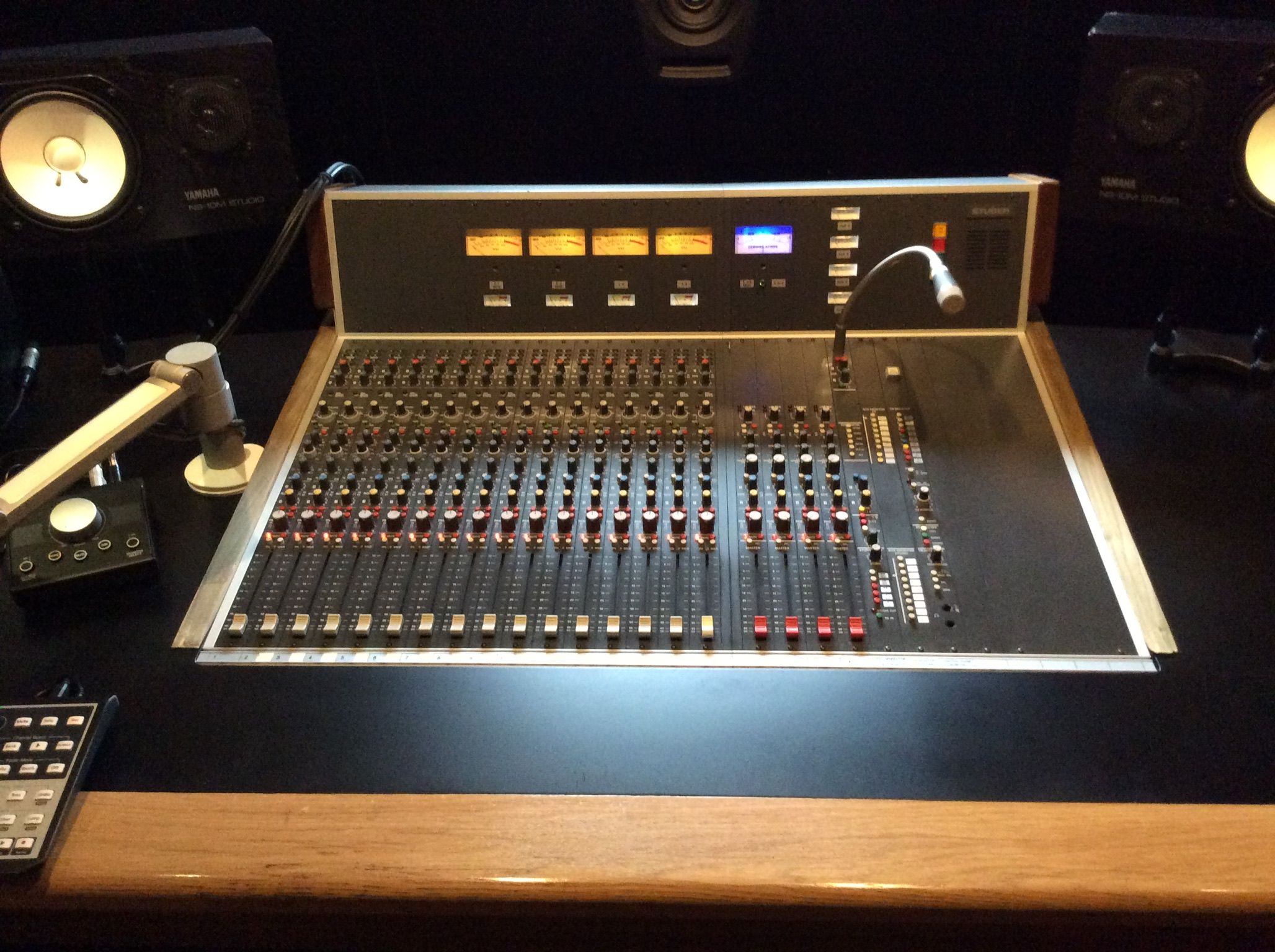 Studer 900 Console Resurface