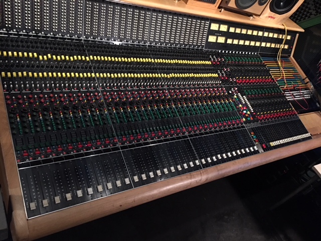 Trident Audio Developments - TSM 32 / 24 input analogue console - Resurface